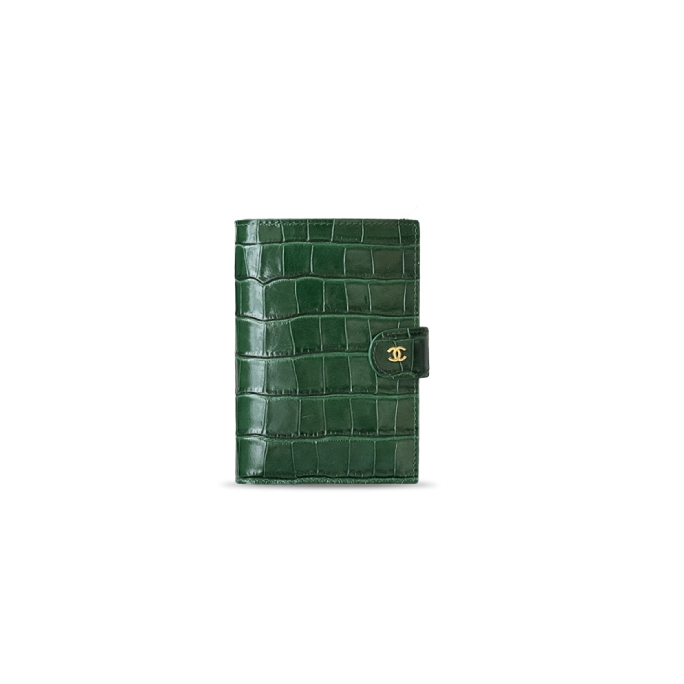 CHANEL CROCODILE-EMBOSSED PASSPORT HOLDER AP5193 (14*10.5*2cm)